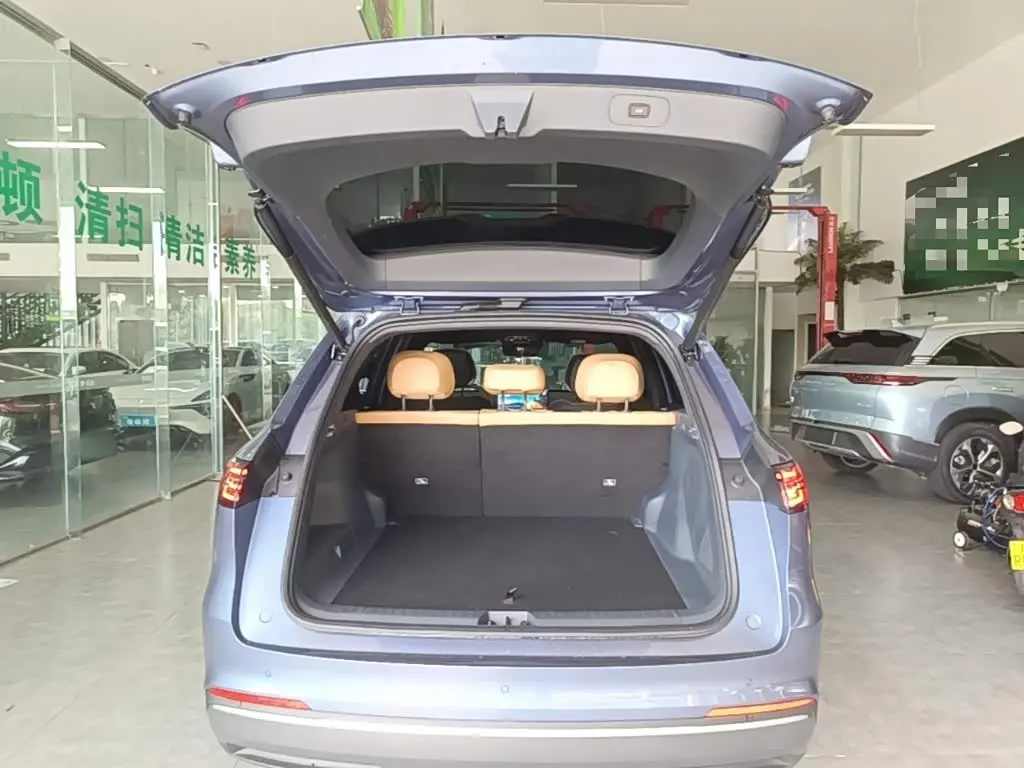 Geely Galaxy Galaxy Starship 7 EM-i 2024 — Şəkil 19/20