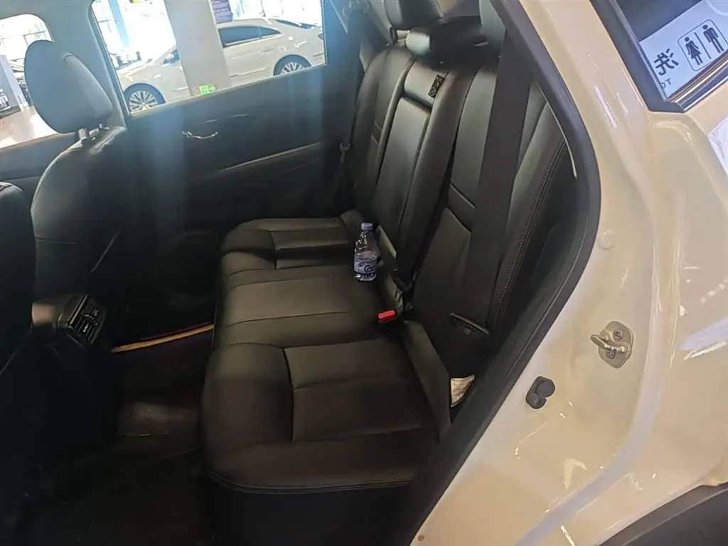 Nissan X-Trail 2023 — Photo 17/20