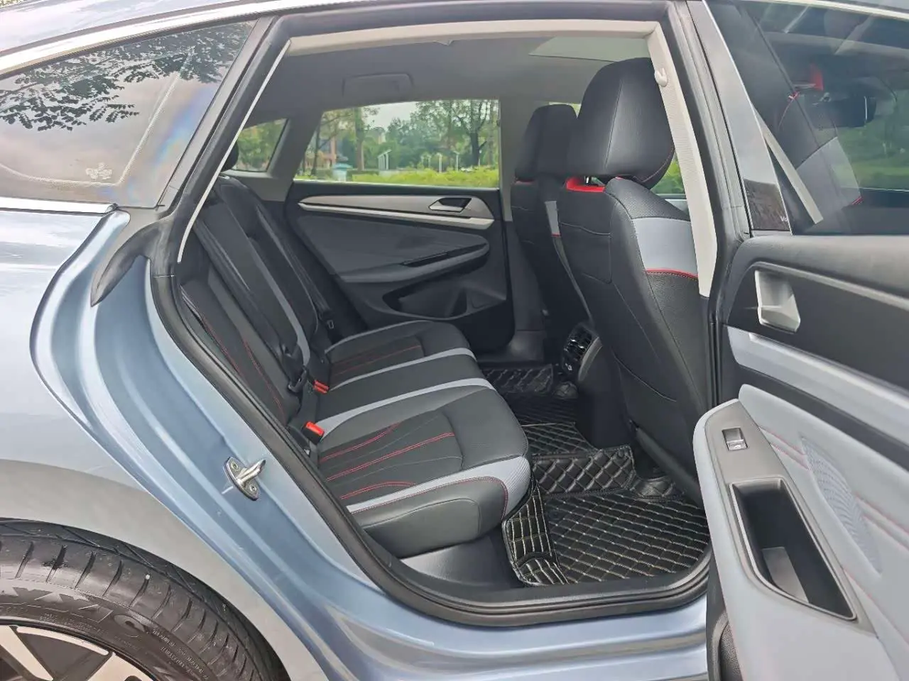 Volkswagen Lamando 2023 — Photo 7/20
