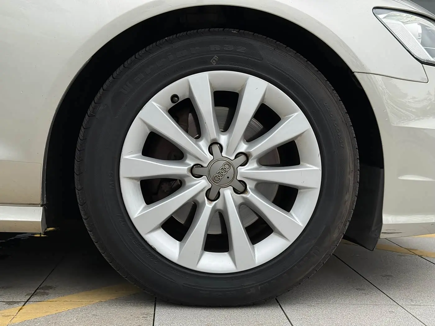 Audi A6L 2016 — Şəkil 15/15