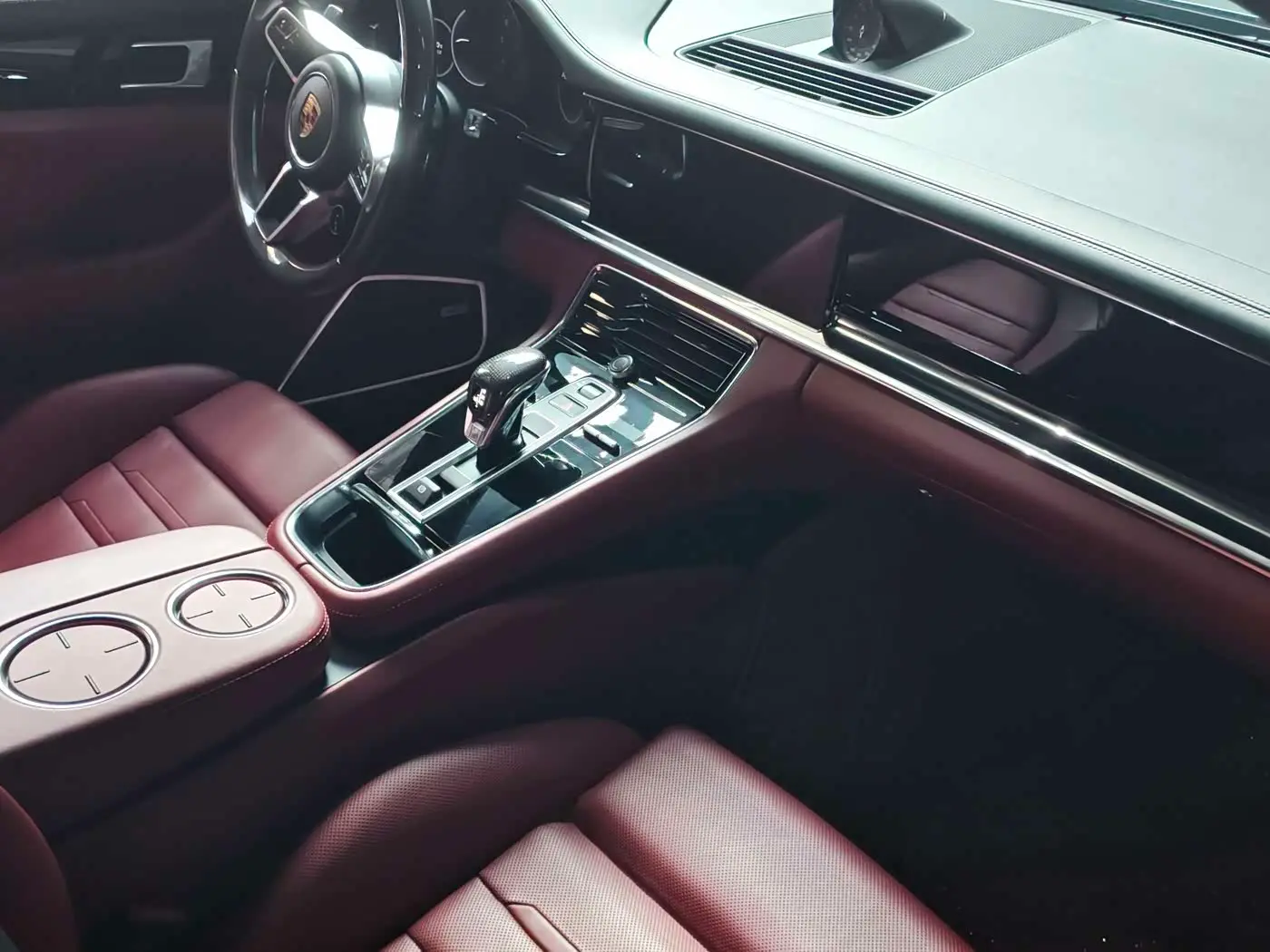 Porsche Panamera 2020 — Photo 10/14