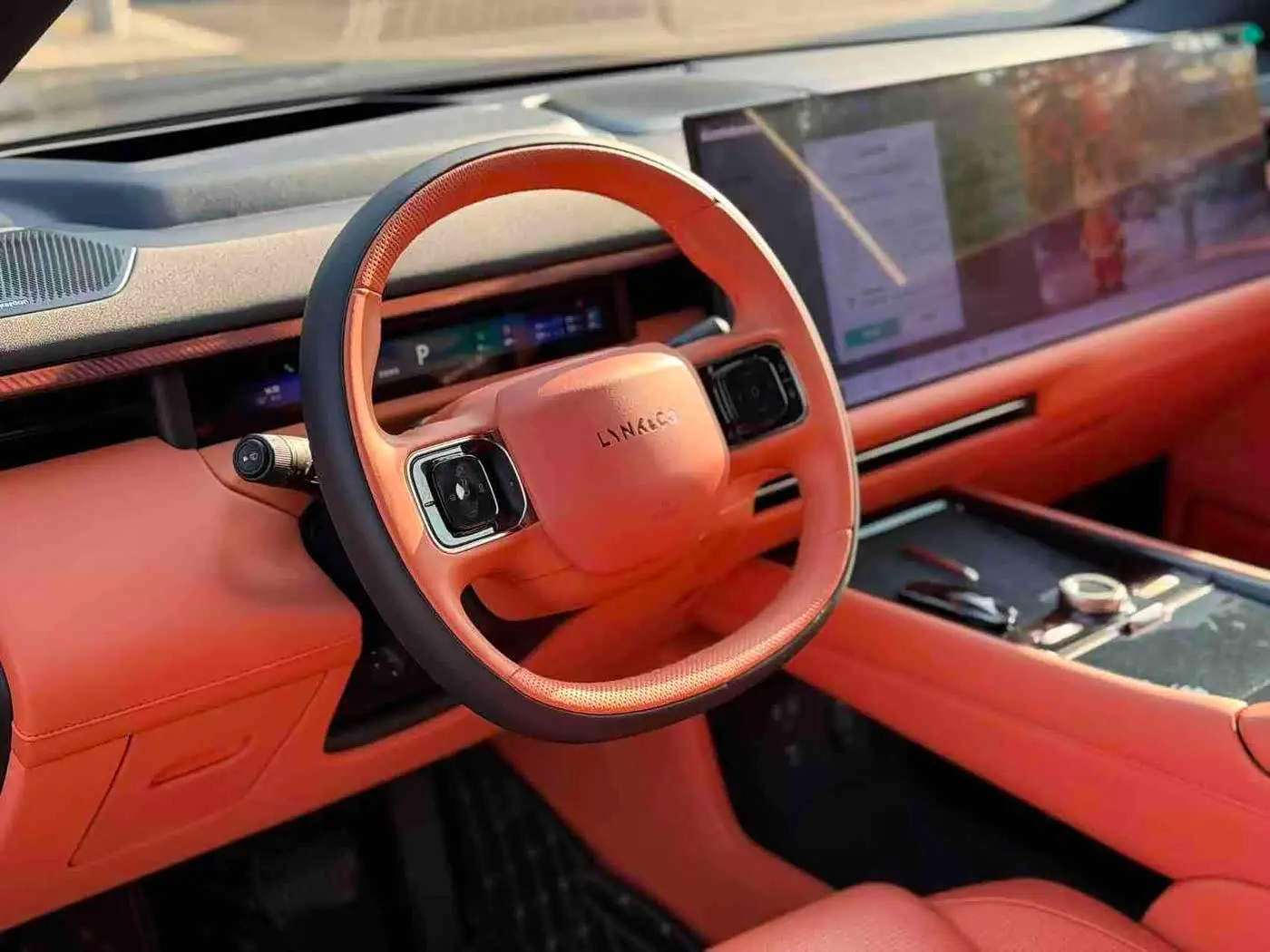 Lynk & Co 900 2025 — Şəkil 7/11
