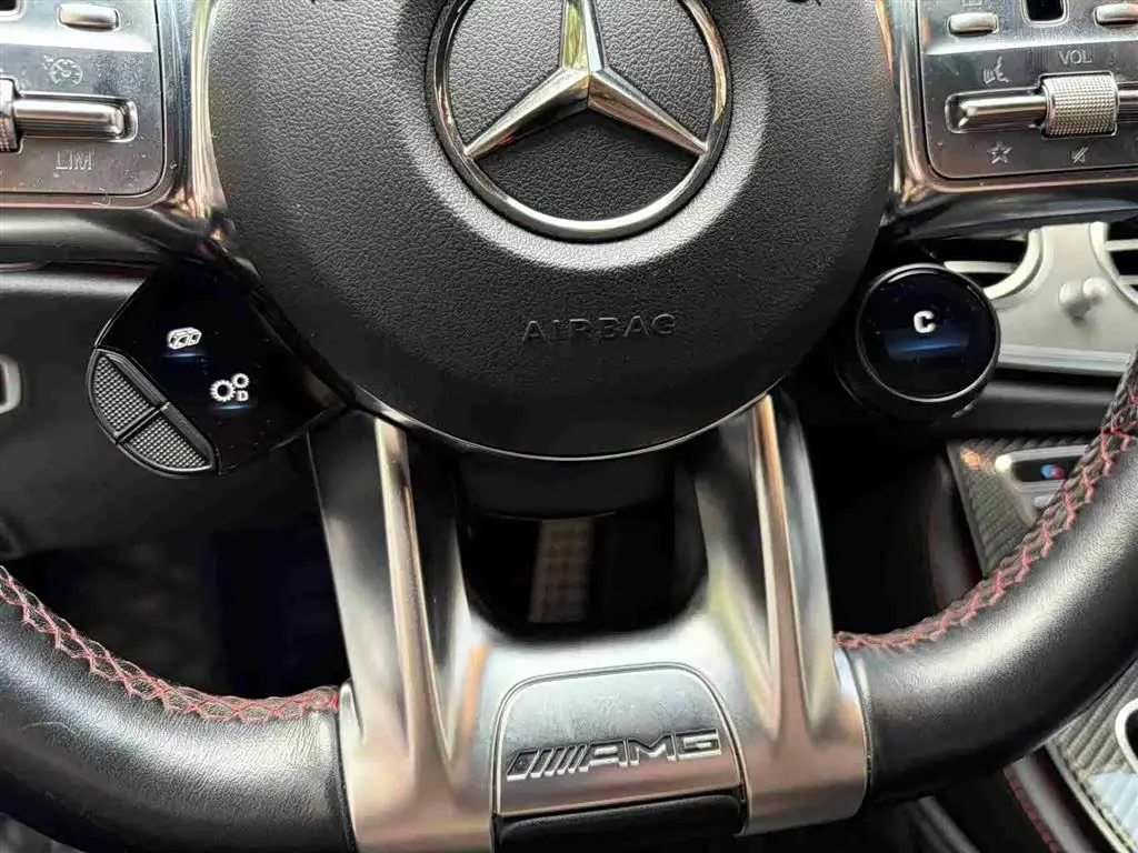 Mercedes-Benz E-Class AMG 2019 — Photo 19/20