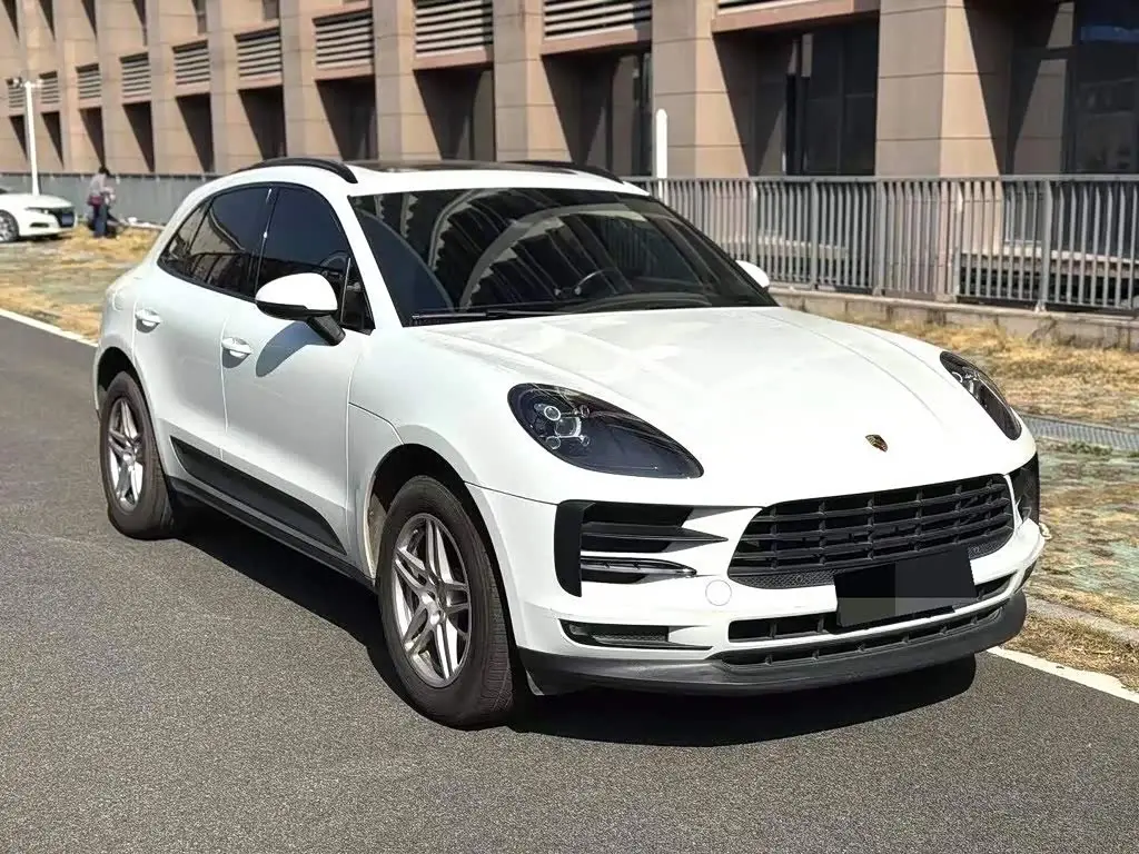 Porsche Macan 2019 — Photo 3/9