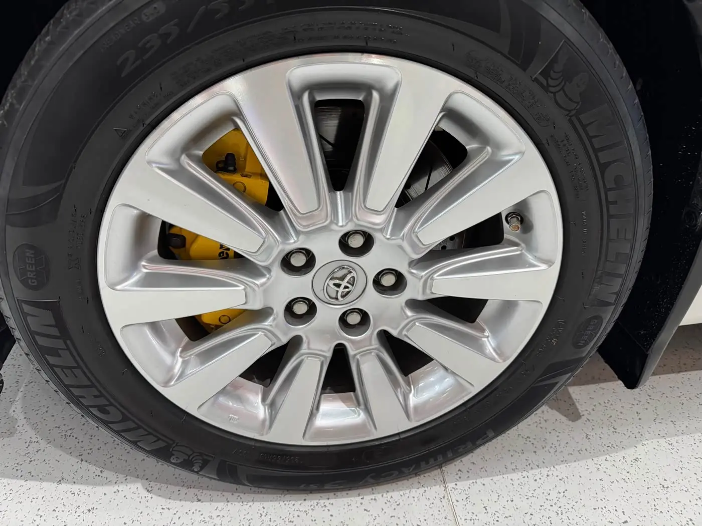 Toyota Sienna 2016 — Photo 18/18