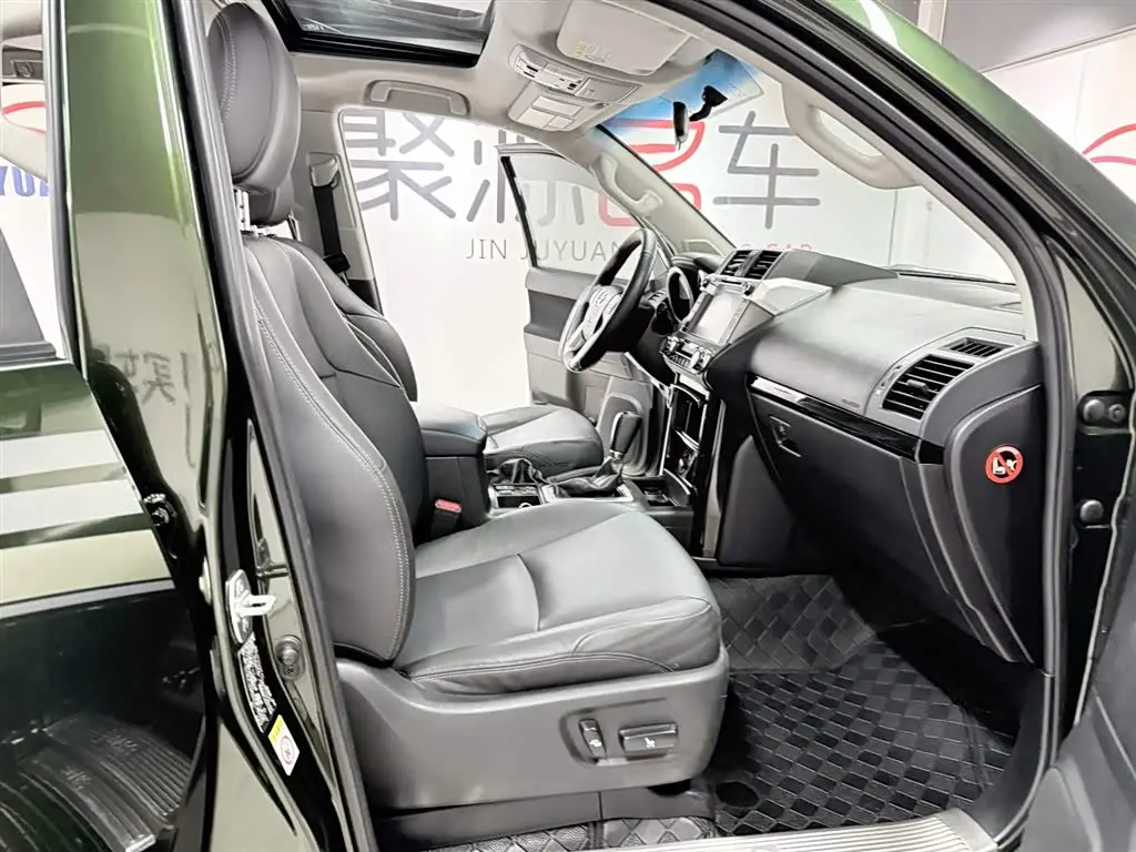 Toyota Prado 2015 — Фото 16/18