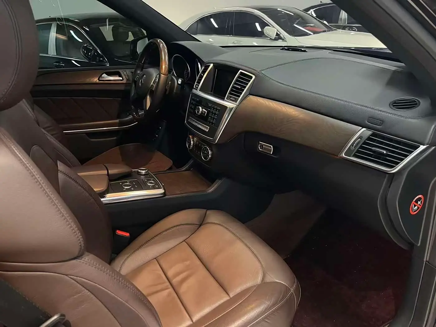 Mercedes-Benz GL-Class 2014 — Фото 17/20
