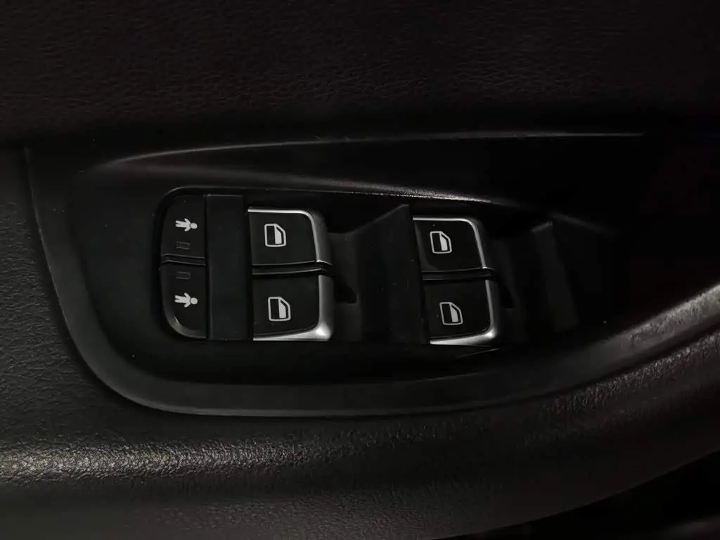 Audi A6 2015 — Photo 9/20