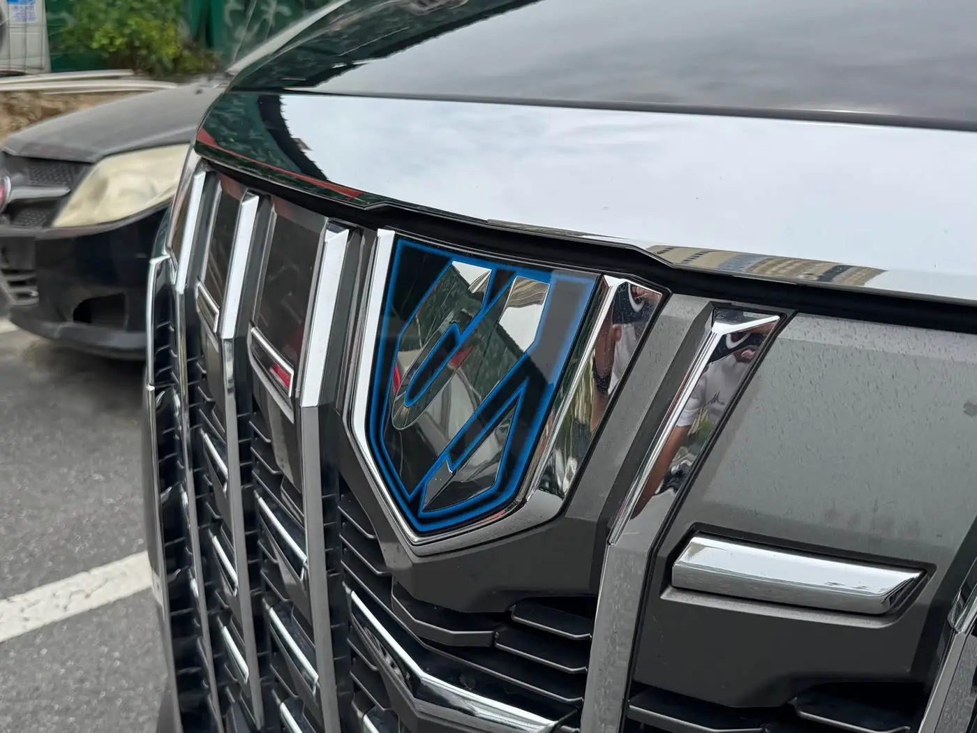 Toyota Alphard 2020 — Photo 4/18