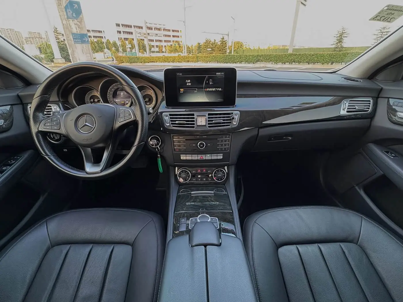 Mercedes-Benz CLS 2015 — Фото 8/9