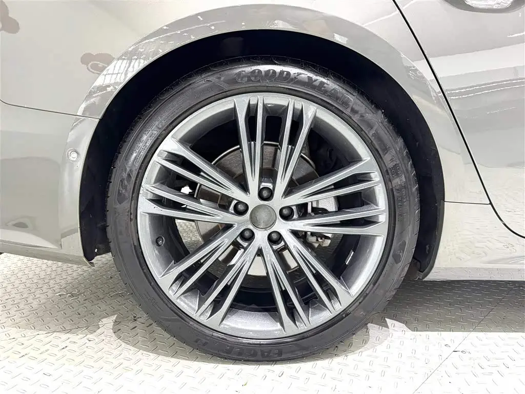 Audi A7 2022 — Photo 11/20