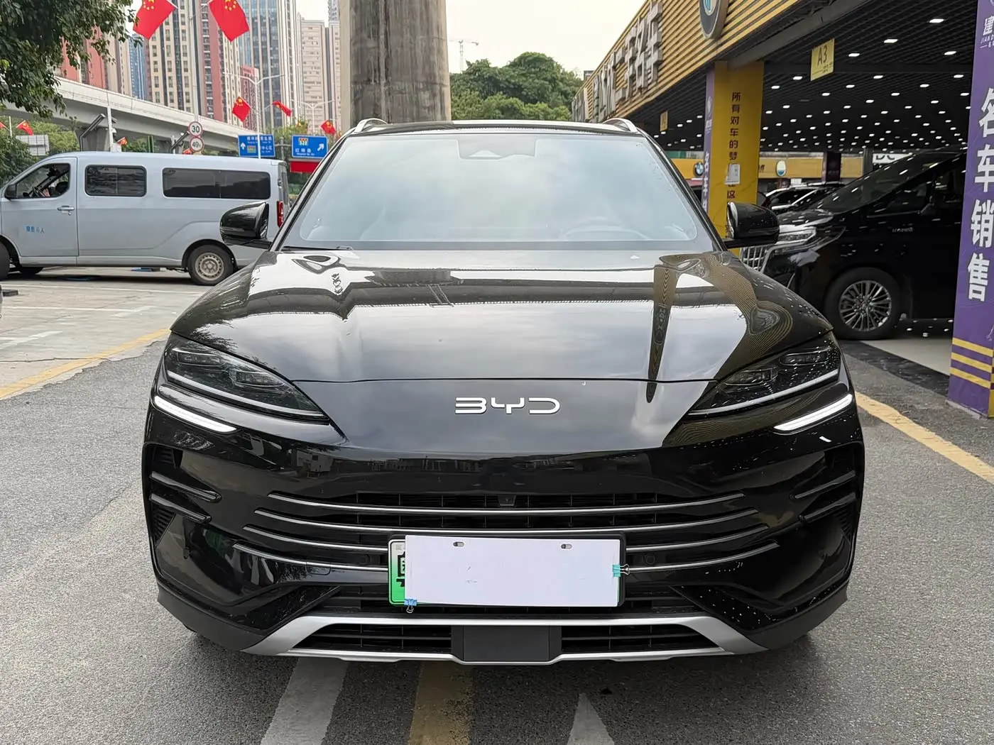BYD Song PLUS PHEV 2024 — Фото 2/9