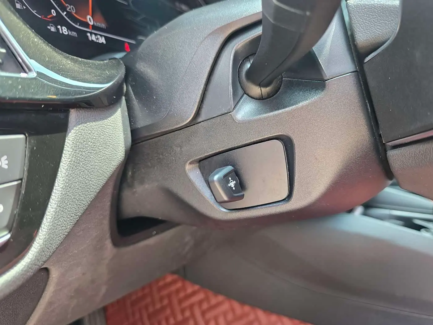 BMW 5 Series 2020 — Photo 15/20