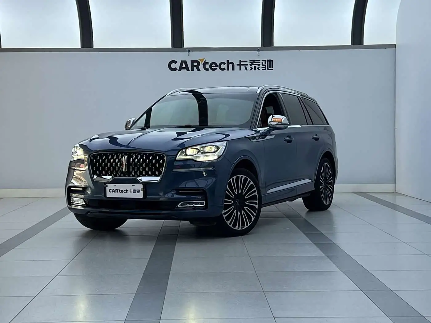 Lincoln Aviator, 2020