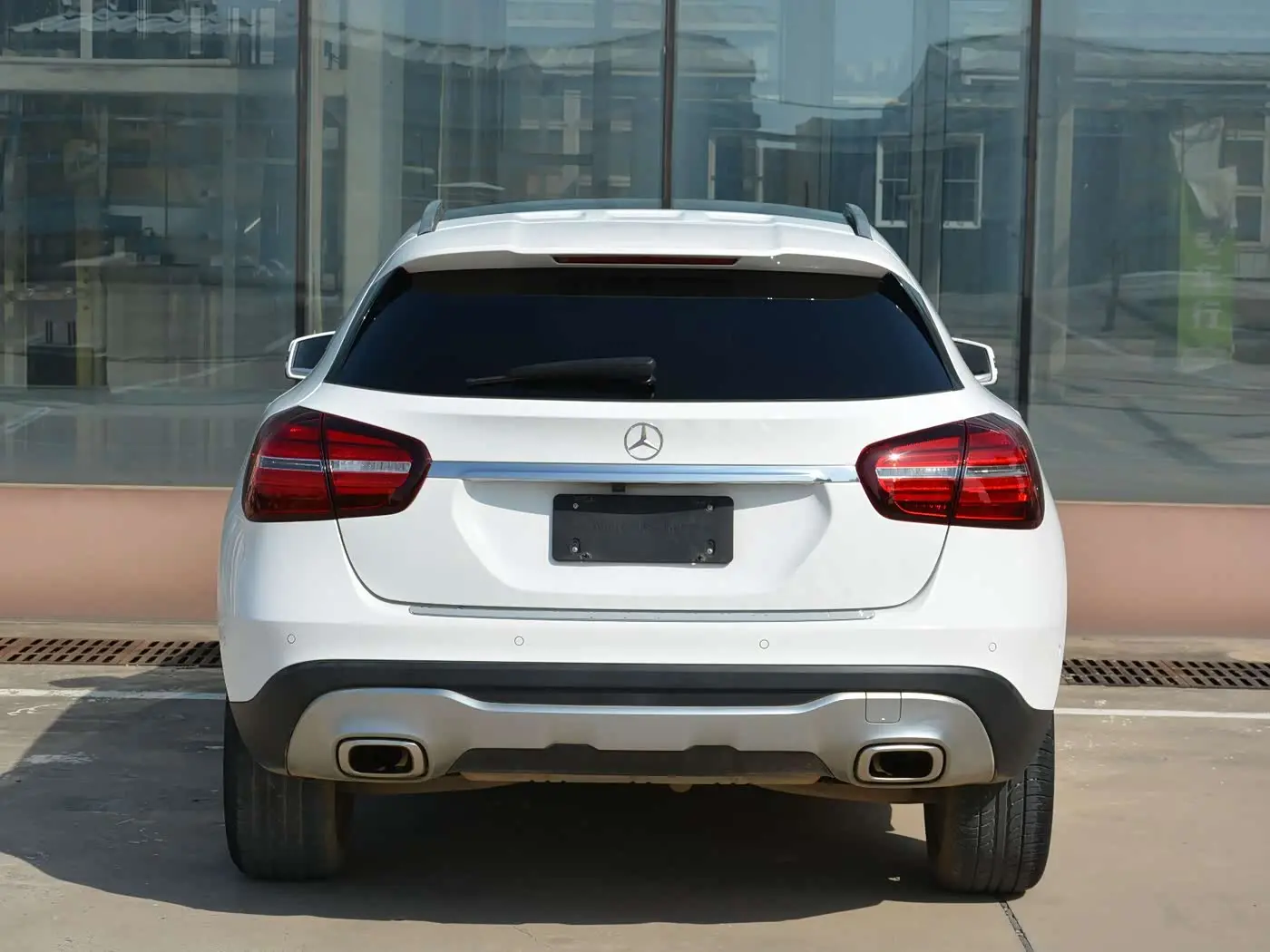 Mercedes-Benz GLA 2019 — Photo 6/14