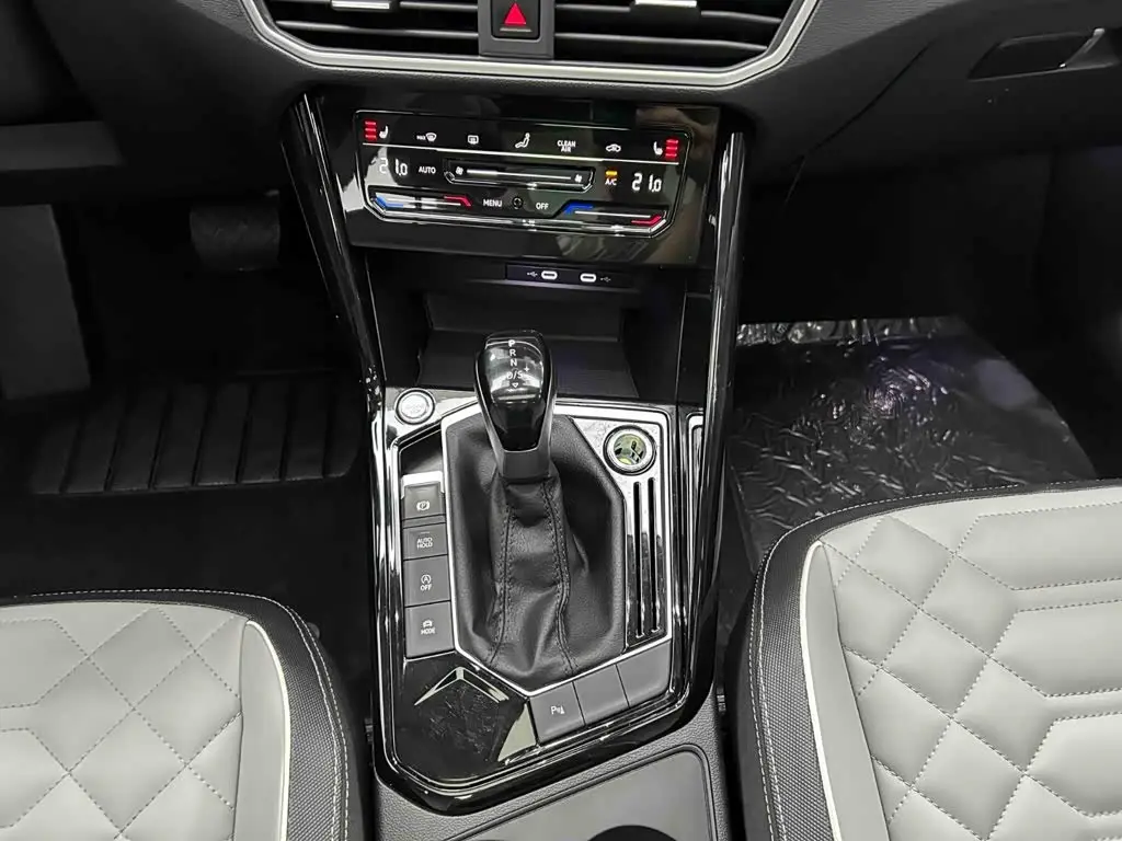 Volkswagen Tayron 2023 — Şəkil 5/20