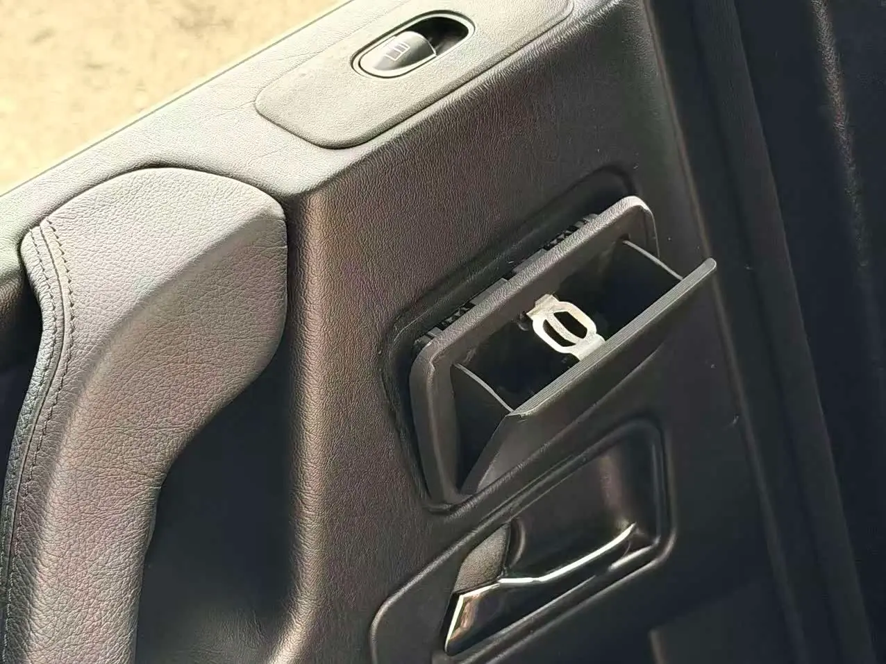 Mercedes-Benz G-Class 2011 — ფოტო 8/18