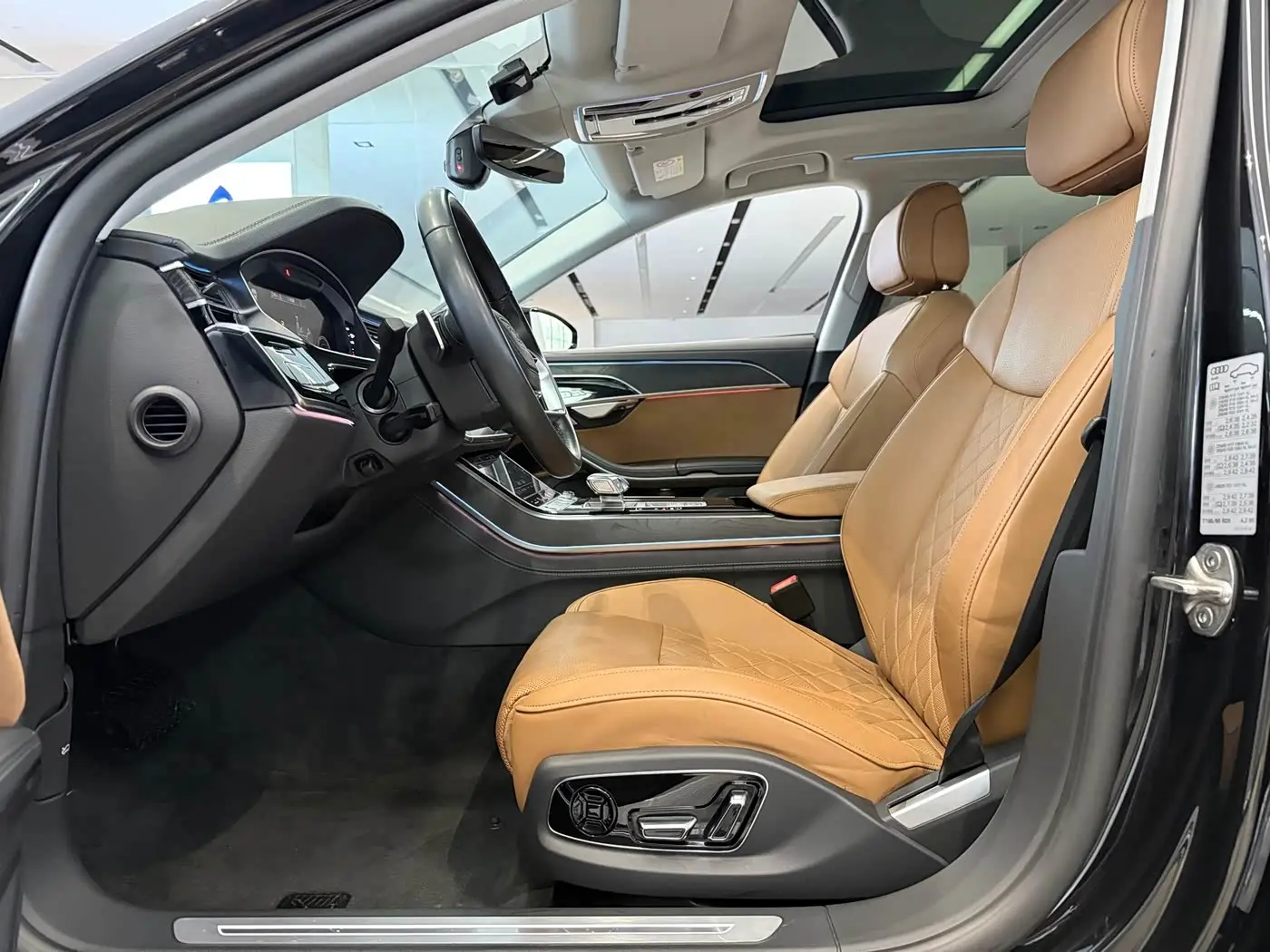 Audi A8 2024 — Photo 6/17