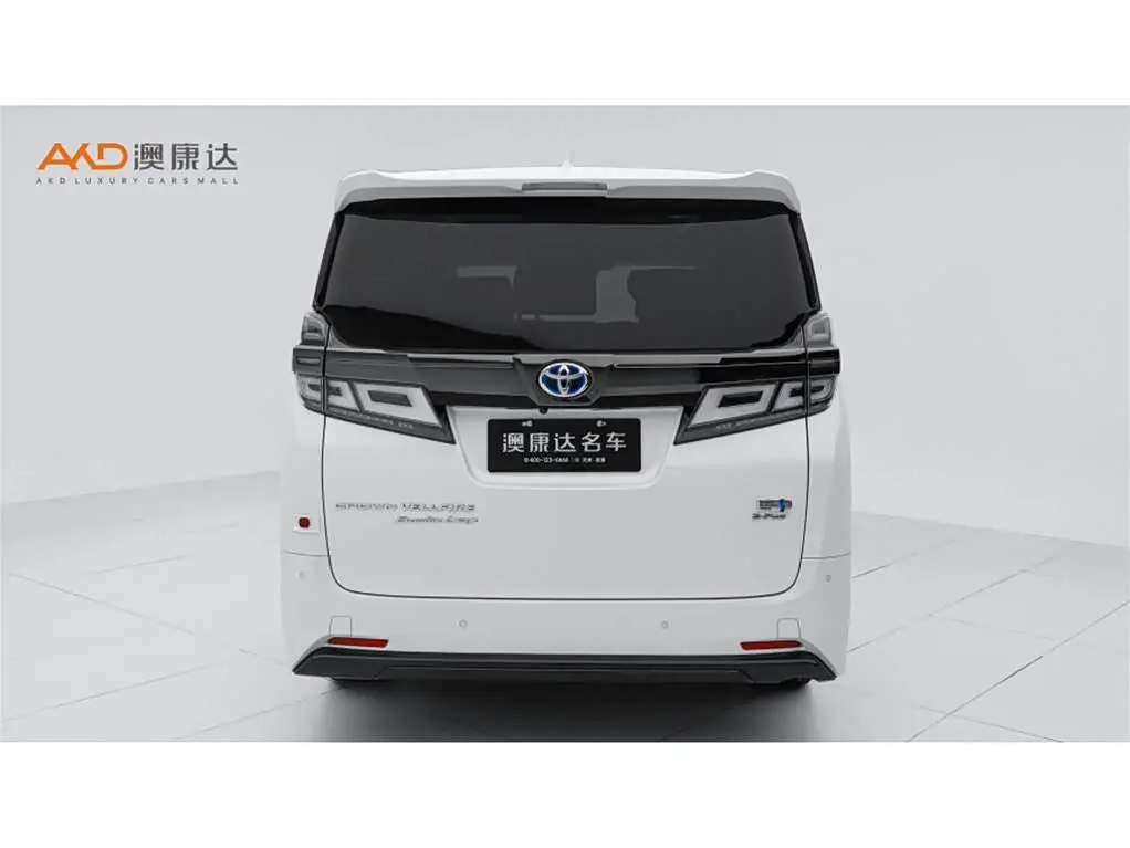 Toyota Vellfire 2023 — Photo 4/11