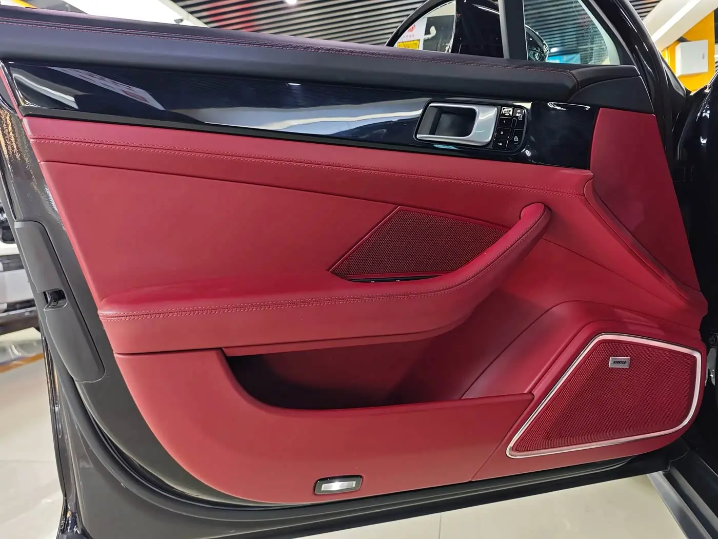Porsche Panamera 2020 — Photo 6/14