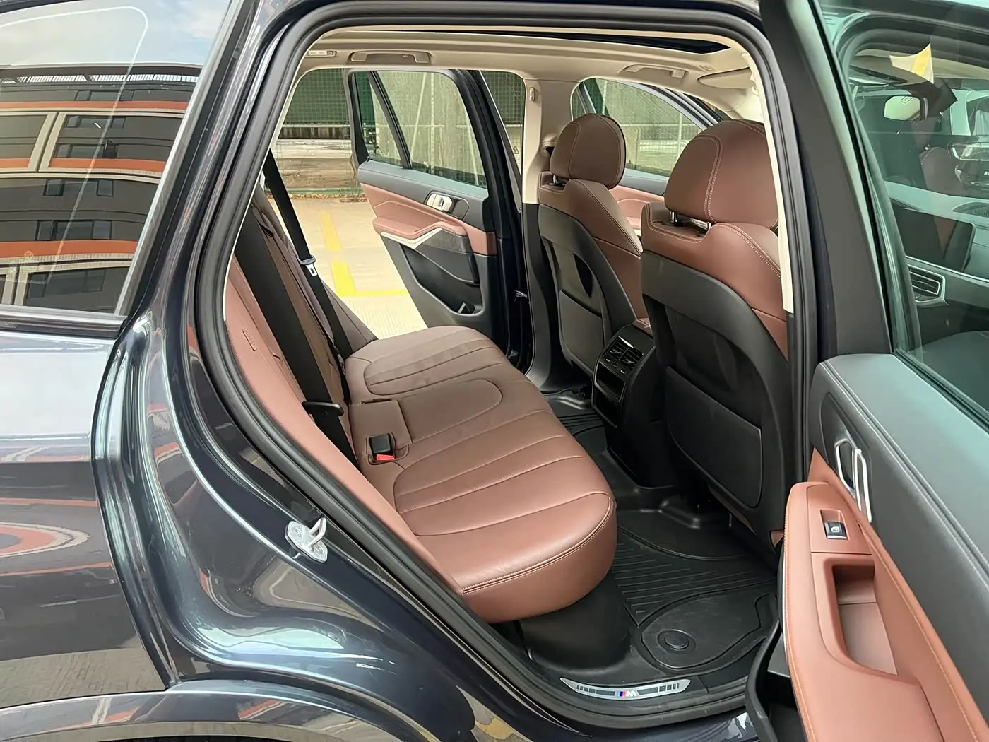 BMW X5 2021 — Photo 9/20