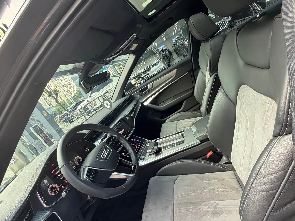 Audi A6L 2022 — Şəkil 4/9