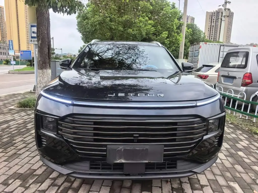 Jetour X70 PLUS 2024 — Photo 3/20
