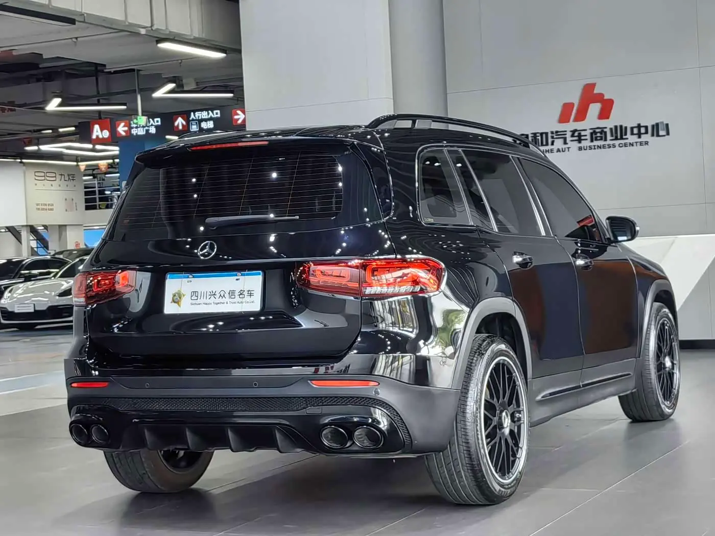 Mercedes-Benz GLB 2023 — Фото 6/20