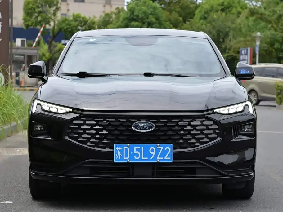 Ford Mondeo 2023 — Şəkil 1/16