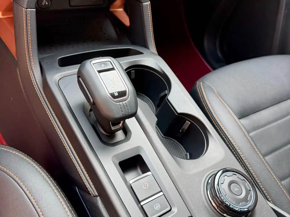 Ford Ranger 2024 — ფოტო 14/17