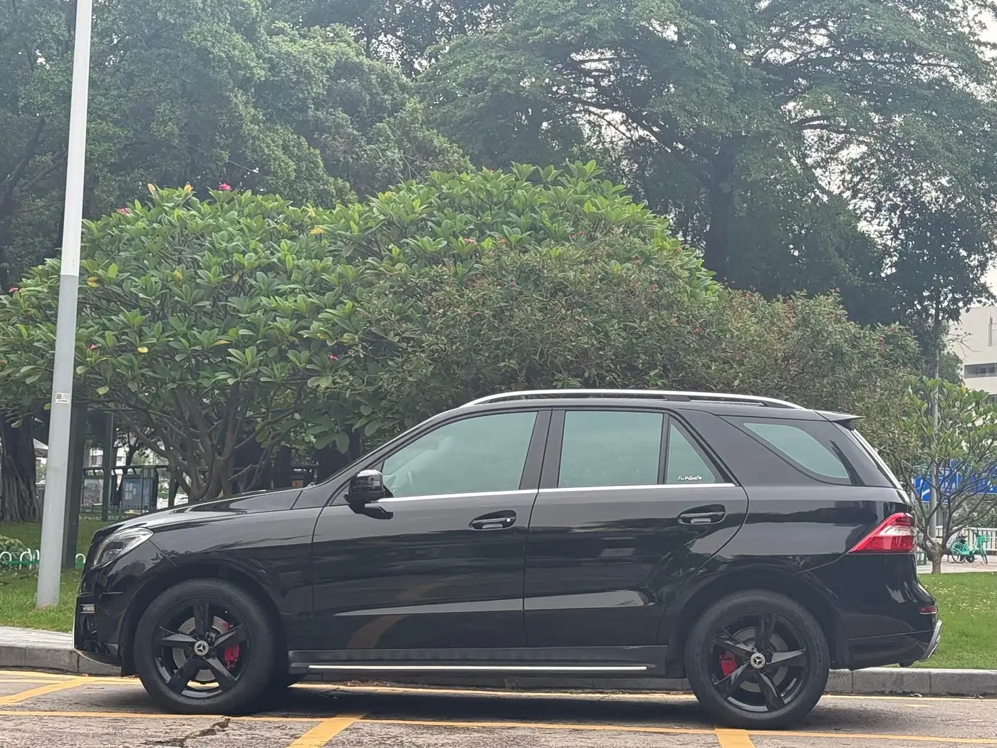 Mercedes-Benz M-Class 2014 — Photo 4/19