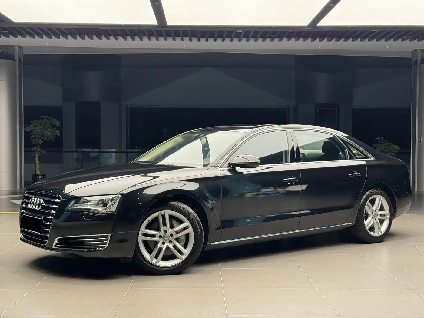 Audi A8, 2015