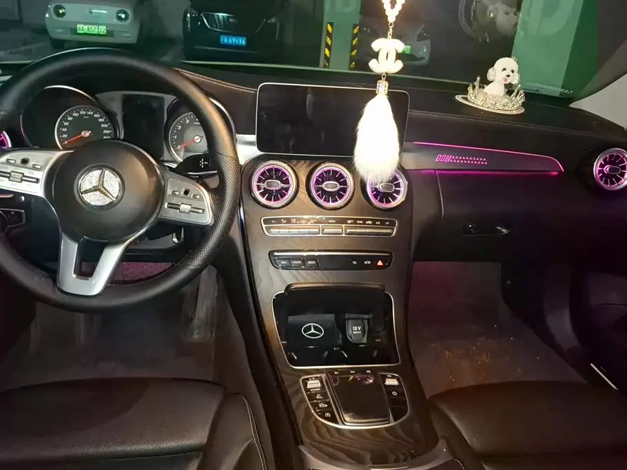 Mercedes-Benz C-Class 2019 — Şəkil 13/16