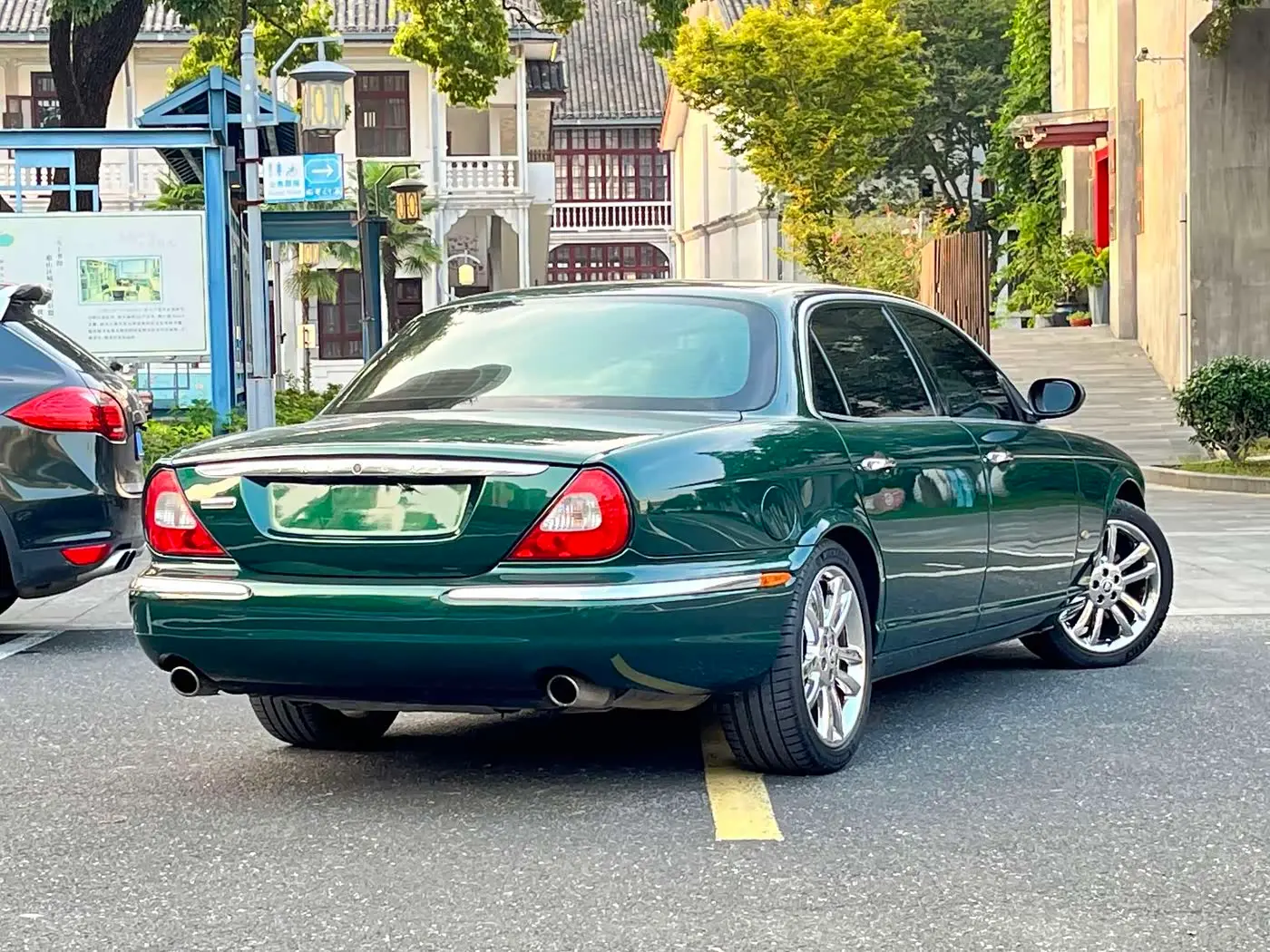 Jaguar XJ 2007 — Şəkil 7/11