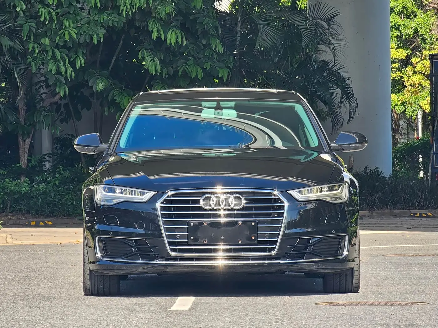 Audi A6L 2017 — Фото 2/12