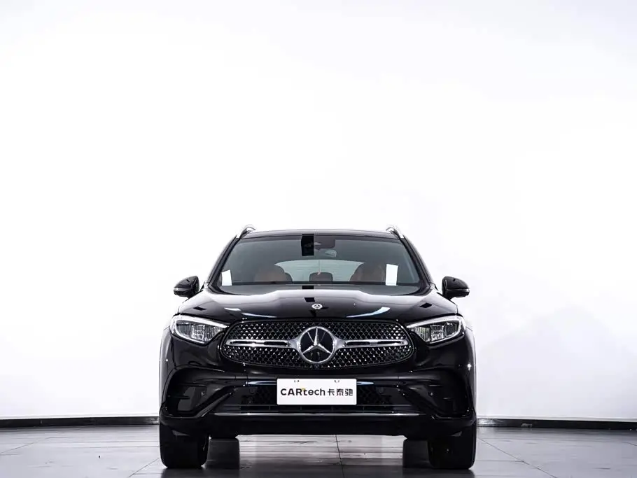 Mercedes-Benz GLC 2024 — Фото 3/20