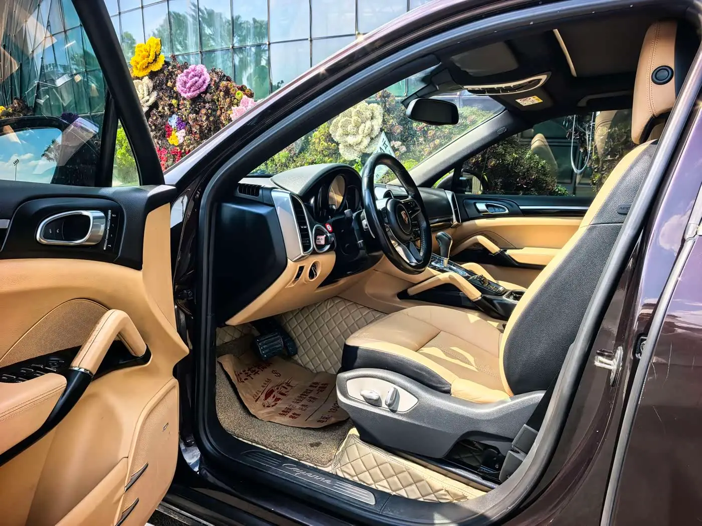 Porsche Cayenne 2015 — Photo 4/20
