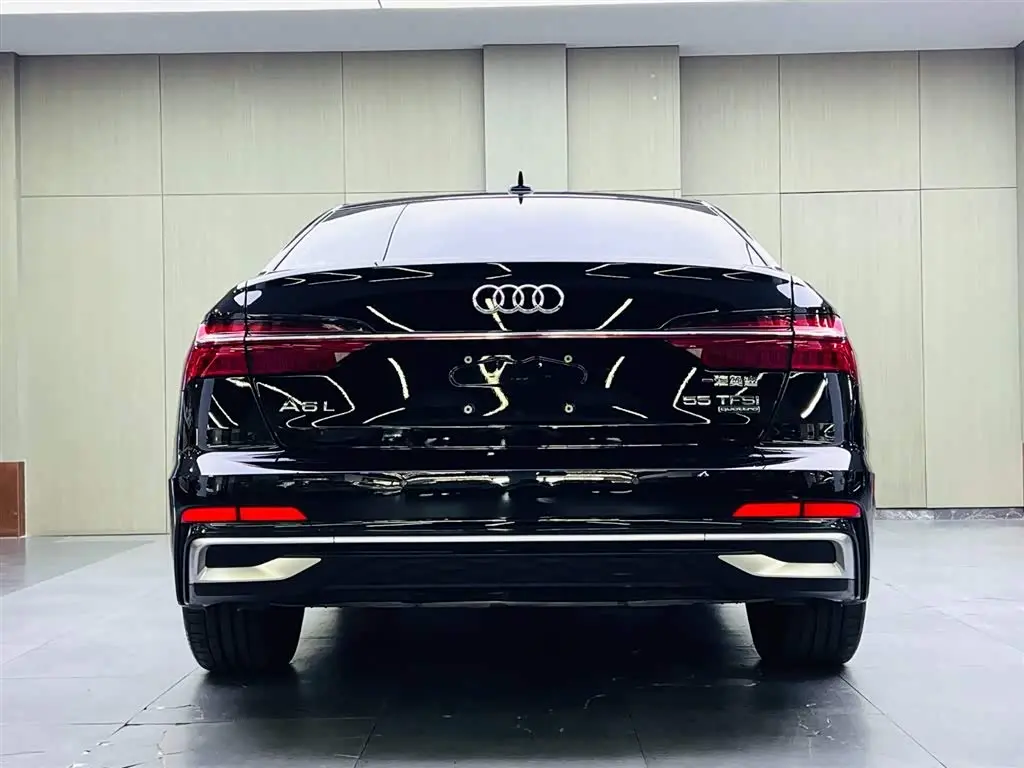 Audi A6L 2025 — Photo 5/15