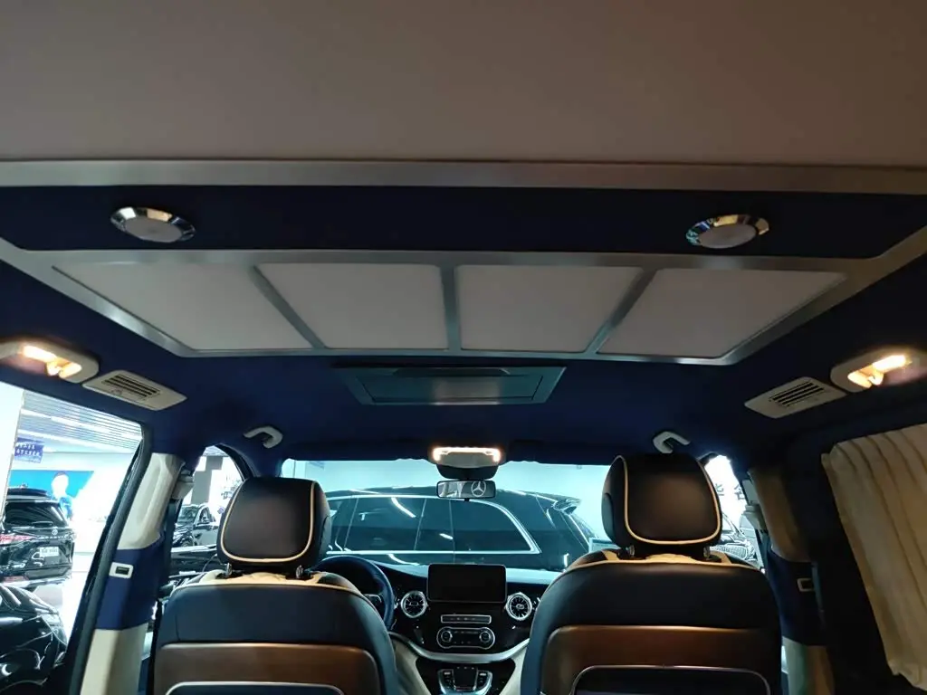 Mercedes-Benz Vito 2022 — Photo 18/20