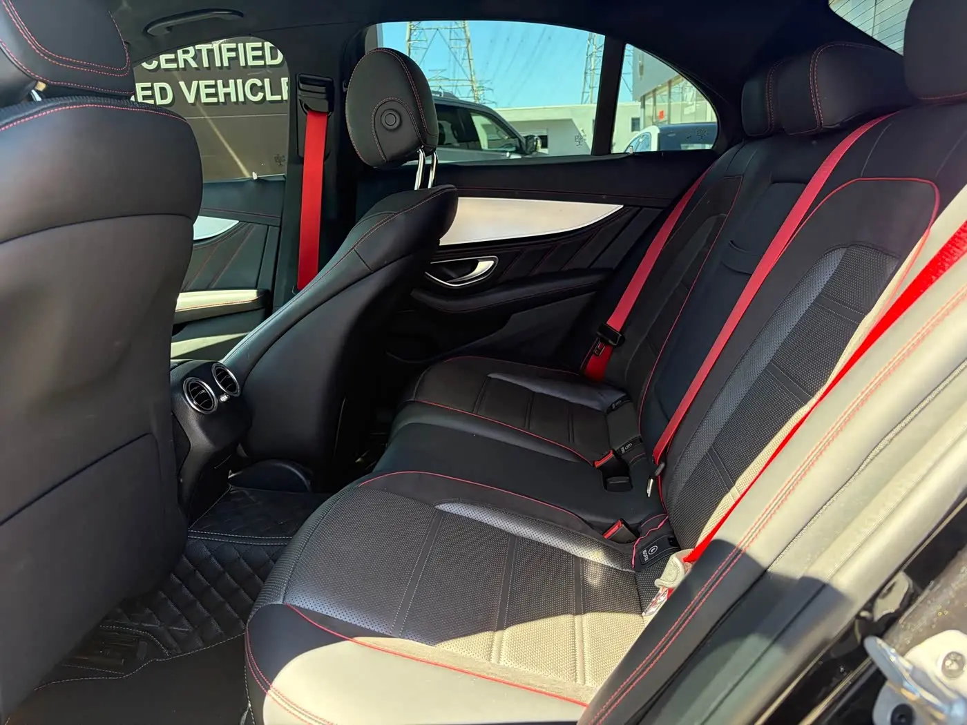 Mercedes-Benz E-Class AMG 2022 — Фото 17/20