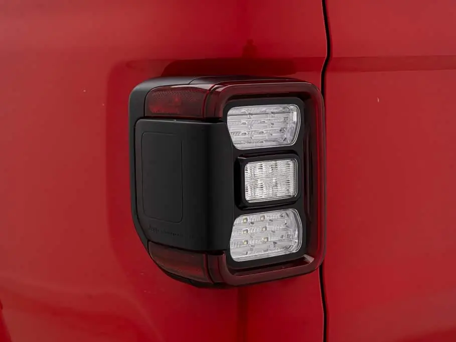 Jeep Gladiator 2023 — Фото 10/20