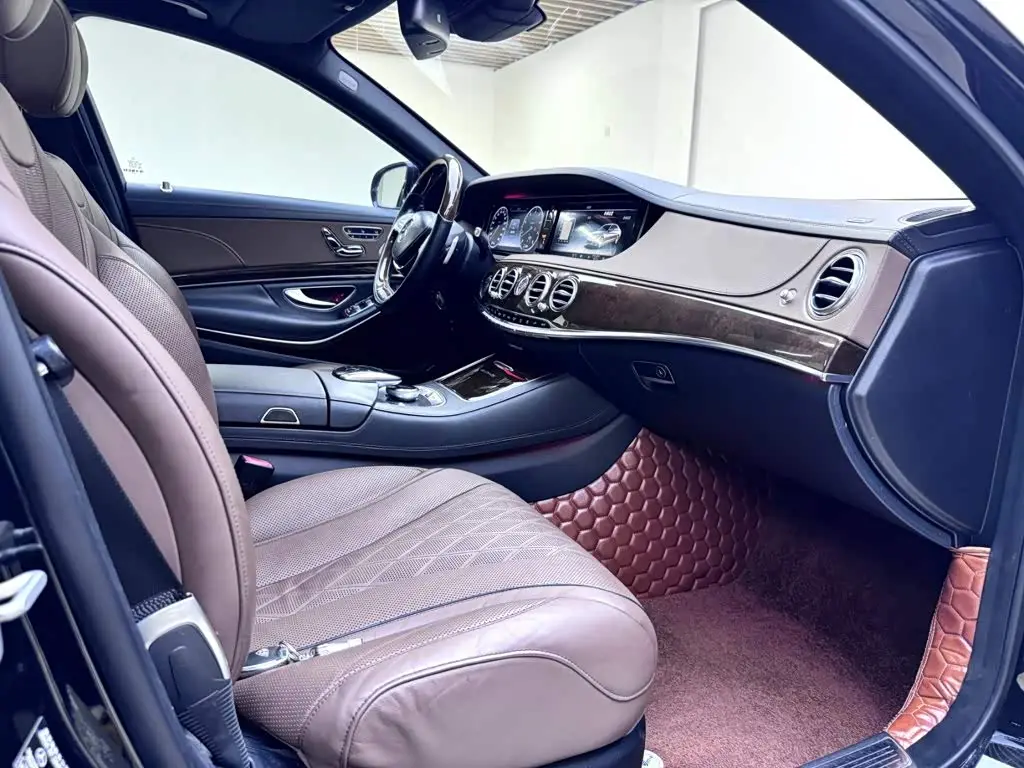 Mercedes-Benz Maybach S-Class 2016 — Photo 11/20