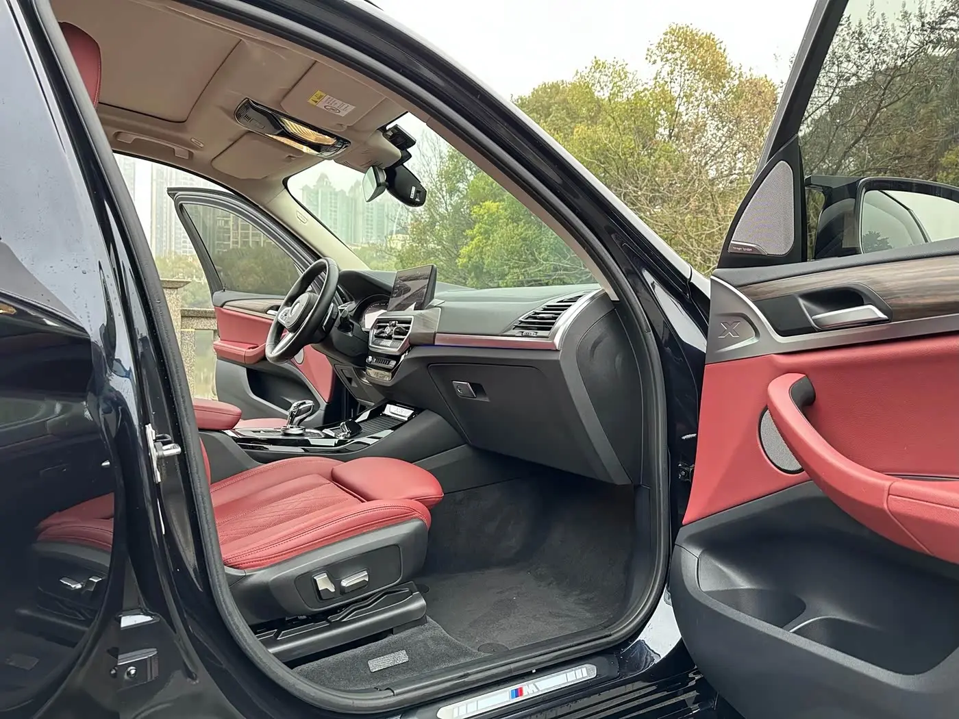 BMW X3 2022 — Photo 8/20