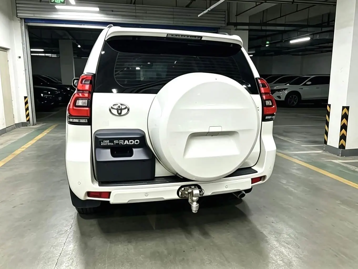 Toyota Prado 2020 — Photo 5/7