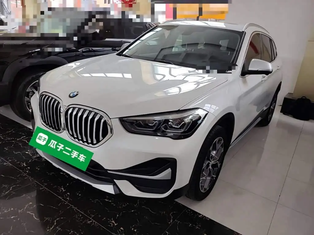 BMW X1 2022 — Photo 2/20