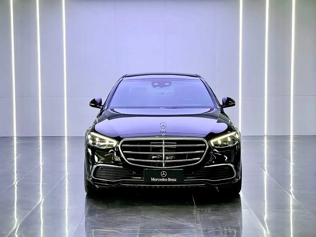 Mercedes-Benz S-Class 2021 — Photo 2/20