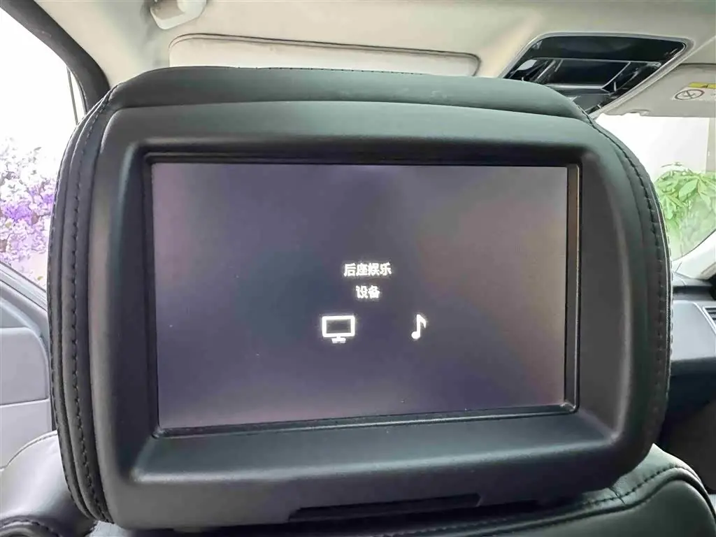 Land Rover Range Rover Sport 2015 — Фото 17/19