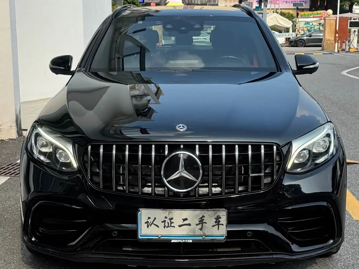Mercedes-Benz GLC AMG 2019 — Photo 2/20