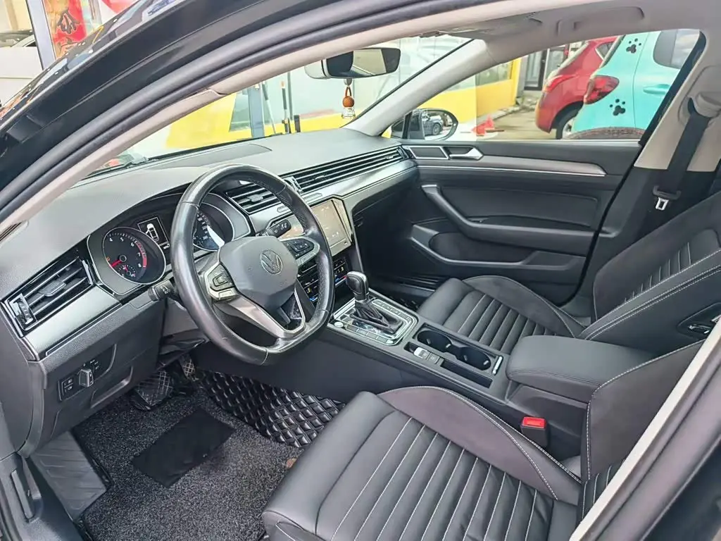 Volkswagen Magotan 2021 — Photo 9/11