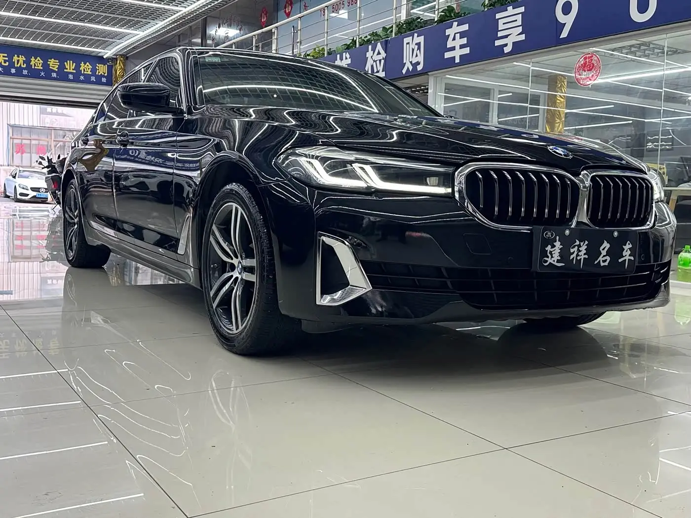 BMW 5 Series 2021 — Photo 3/18